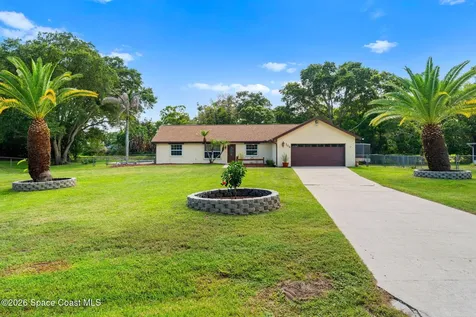 206 Ritter Avenue NE Palm Bay FL 32907