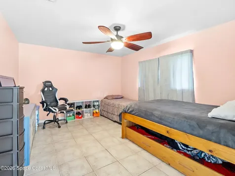 674 Antigua Street NE Palm Bay FL 32907