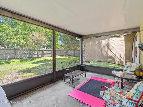 674 Antigua Street NE Palm Bay FL 32907