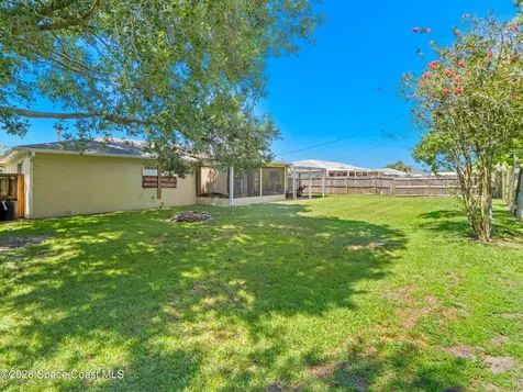 674 Antigua Street NE Palm Bay FL 32907
