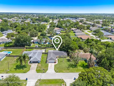 674 Antigua Street NE Palm Bay FL 32907