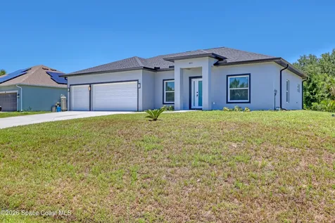 601 Yardley Street SW Palm Bay FL 32908