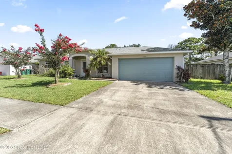 1324 Mandys Court Melbourne FL 32934