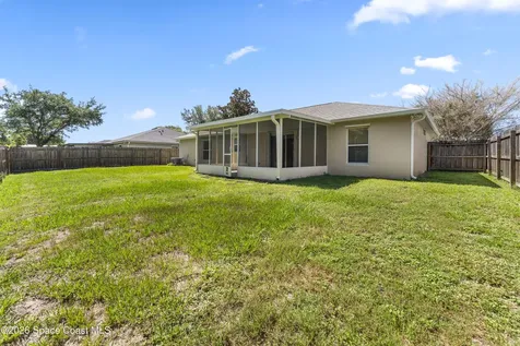 1324 Mandys Court Melbourne FL 32934