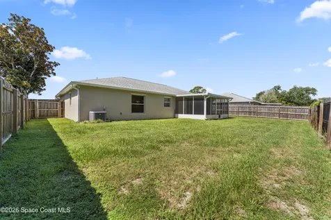 1324 Mandys Court Melbourne FL 32934