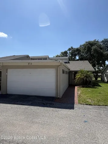 215 Augusta Way Melbourne FL 32940