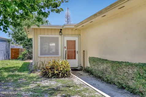 153 Woodside Drive Melbourne FL 32940