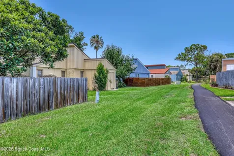 153 Woodside Drive Melbourne FL 32940