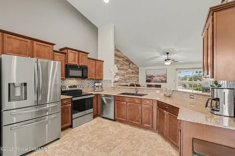 325 Abernathy Circle SE Palm Bay FL 32909