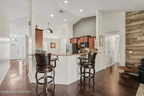 325 Abernathy Circle SE Palm Bay FL 32909