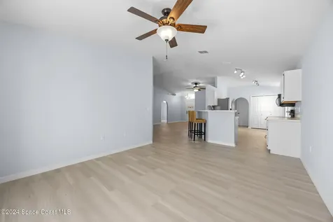 1515 Vista Lake Circle Melbourne FL 32904