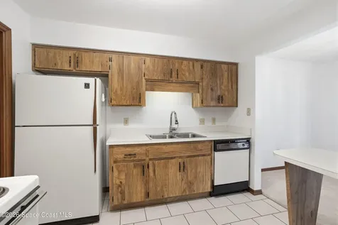 9037 York Lane West Melbourne FL 32904