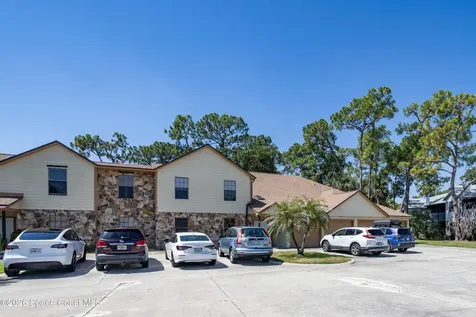 9037 York Lane West Melbourne FL 32904