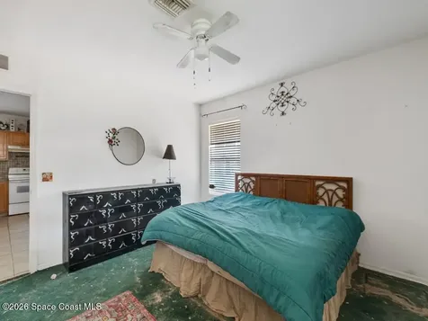 6055 7th Place Vero Beach FL 32968