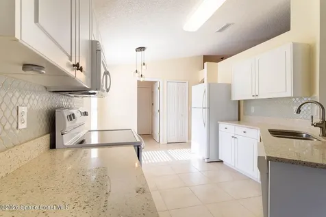 1318 Auburn Lakes Drive Rockledge FL 32955