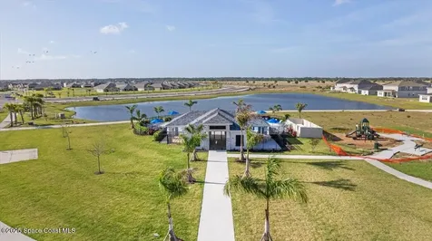 527 Glaspell Circle SE Palm Bay FL 32909