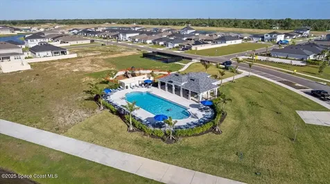 527 Glaspell Circle SE Palm Bay FL 32909