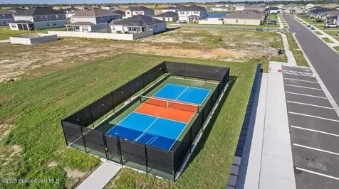 527 Glaspell Circle SE Palm Bay FL 32909