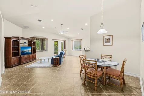 6223 Dorchester Way Vero Beach FL 32966