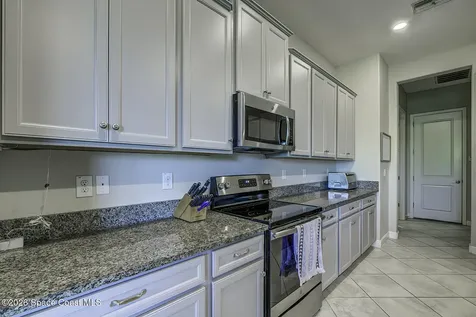 2723 Hilliard Drive Wesley Chapel FL 33545