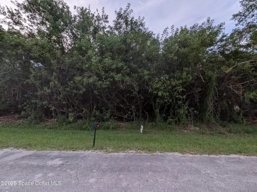 157 Abeto Terrace Sebastian FL 32958