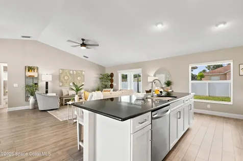 1224 Captiva Island Circle SW Palm Bay FL 32908