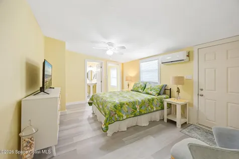224 E Grant Avenue Cocoa Beach FL 32931