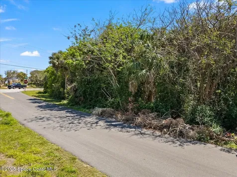 101 Seagrape Road Melbourne Beach FL 32951