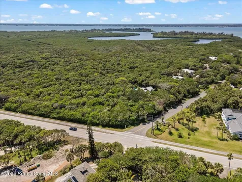 101 Seagrape Road Melbourne Beach FL 32951