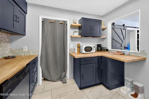 204 NE 2nd Terrace Satellite Beach FL 32937