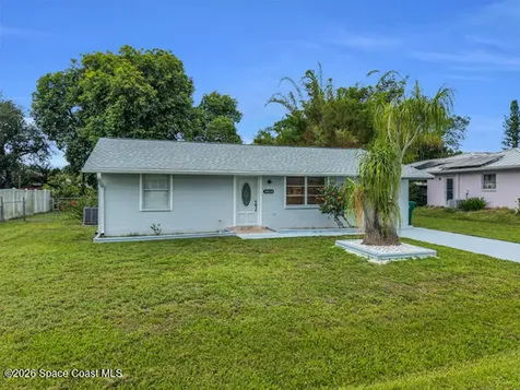 18634 Goodman Circle Port Charlotte FL 33948