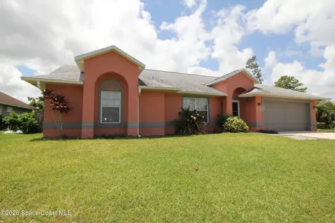 1660 Wake Forest Road NW Palm Bay FL 32907