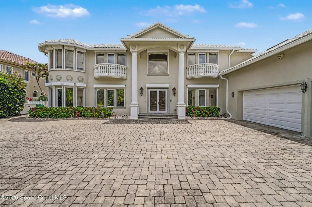 120 Lansing Island Drive Indian Harbour Beach FL 32937