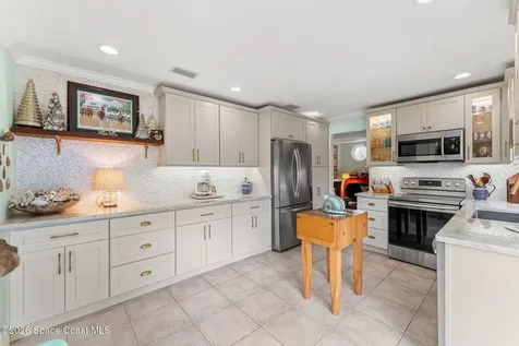 998 Ripley Terrace NE Palm Bay FL 32907