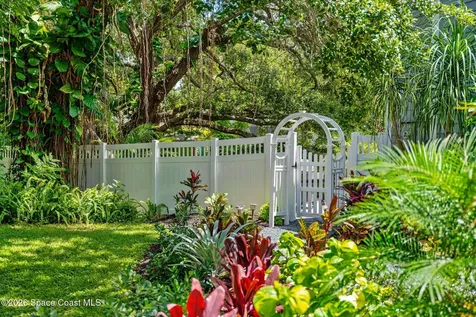 998 Ripley Terrace NE Palm Bay FL 32907
