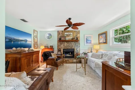 998 Ripley Terrace NE Palm Bay FL 32907