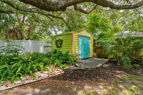 998 Ripley Terrace NE Palm Bay FL 32907