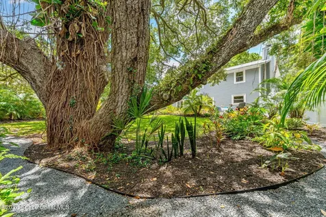 998 Ripley Terrace NE Palm Bay FL 32907