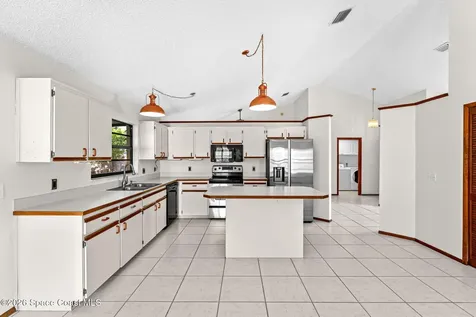 861 Yorktowne Drive Rockledge FL 32955