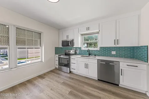 1008 E Strawbridge Avenue Melbourne FL 32901