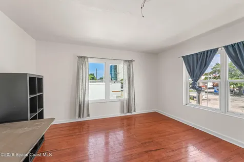 1008 E Strawbridge Avenue Melbourne FL 32901