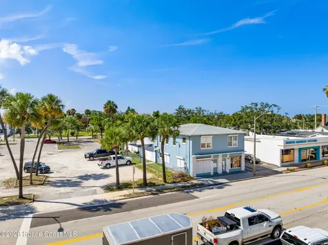 1008 E Strawbridge Avenue Melbourne FL 32901