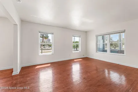 1008 E Strawbridge Avenue Melbourne FL 32901