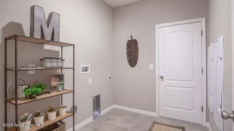 1927 Travelers Palm Drive Edgewater FL 32141