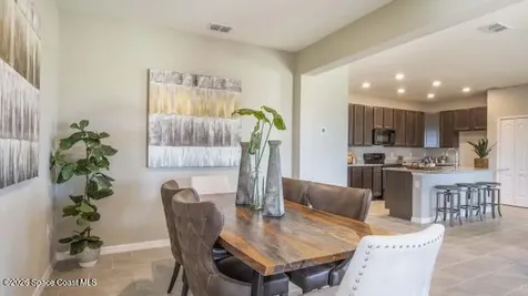 1927 Travelers Palm Drive Edgewater FL 32141