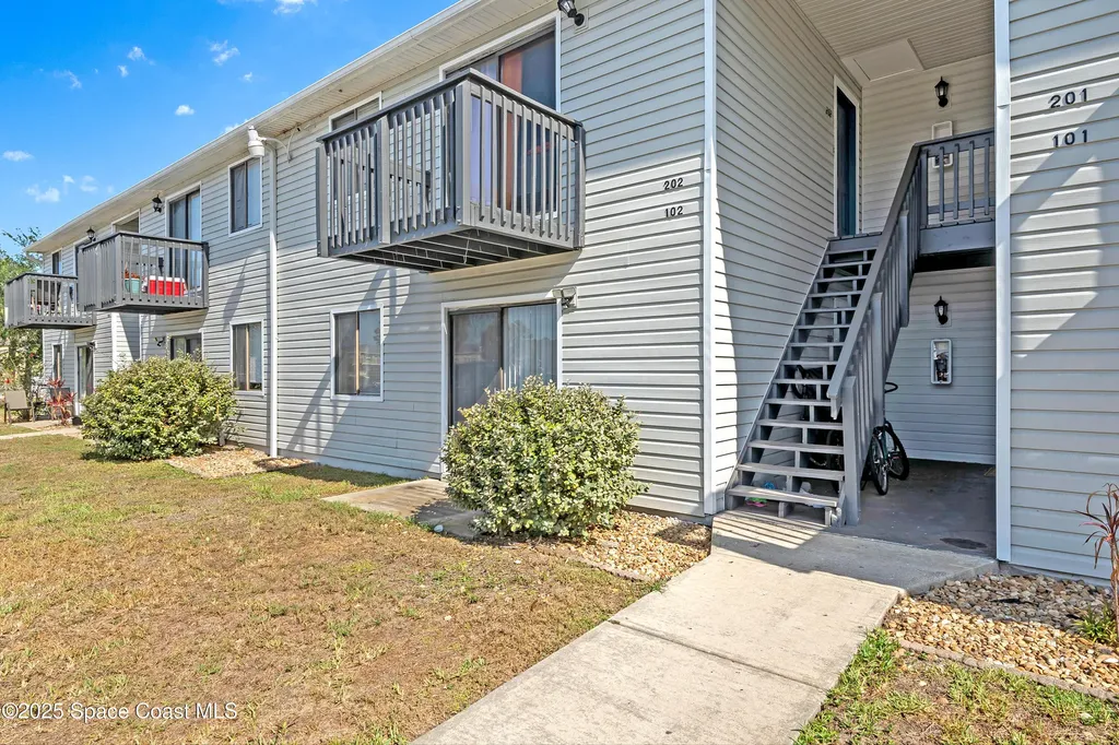 451 Mercury Avenue SE Palm Bay FL 32909