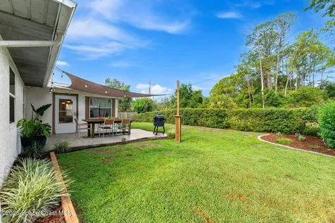 1362 Ginza Road NW Palm Bay FL 32907