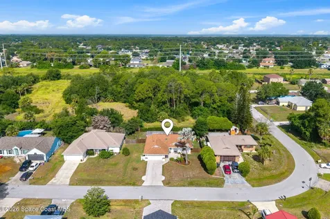 1362 Ginza Road NW Palm Bay FL 32907