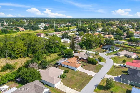 1362 Ginza Road NW Palm Bay FL 32907