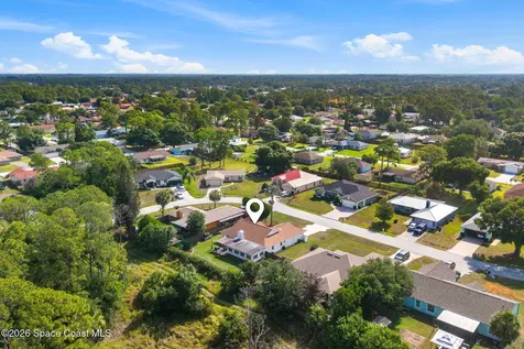 1362 Ginza Road NW Palm Bay FL 32907